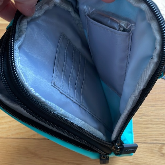 IHKWIP Teal Crossbody Bag - Picture 3 of 5